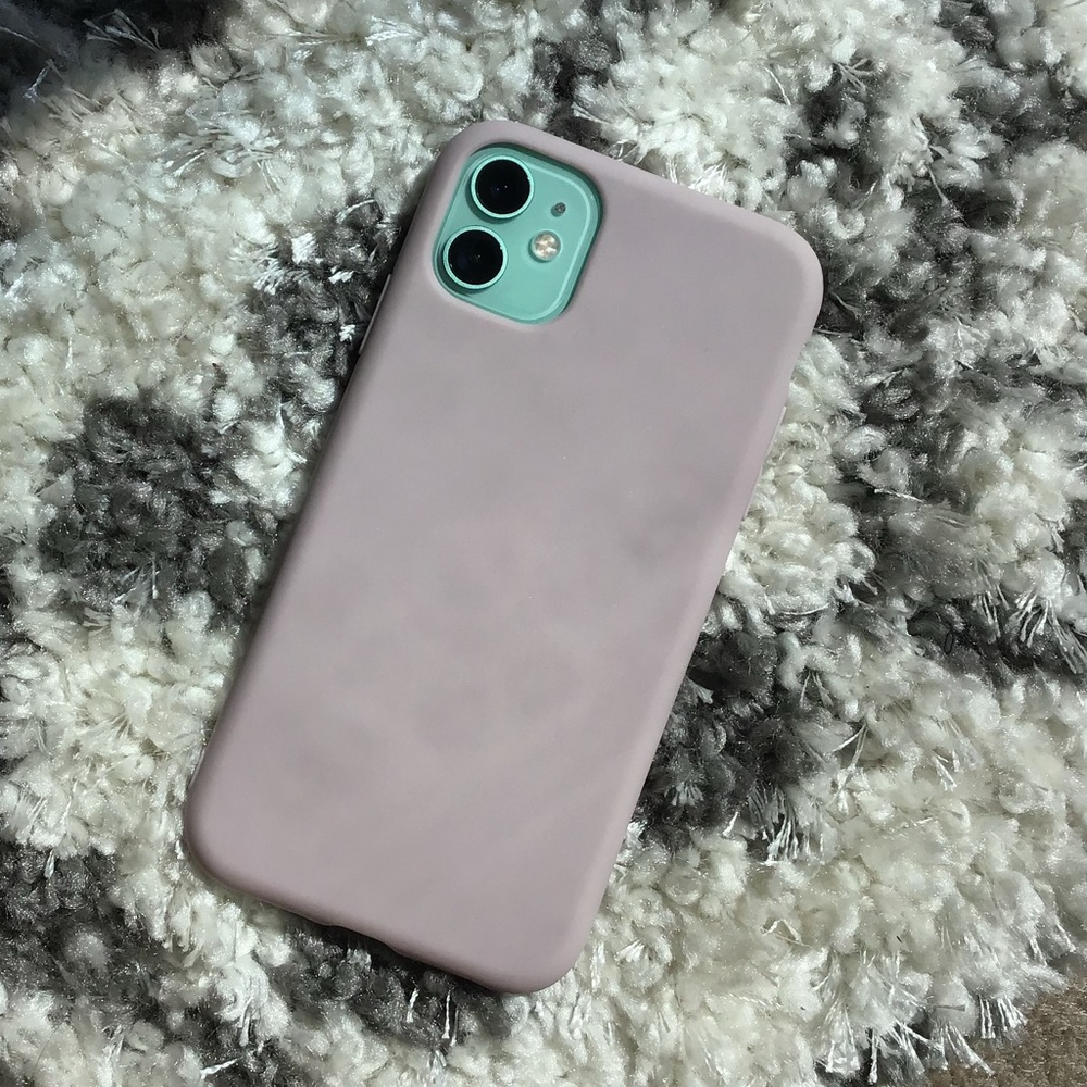 Soft Silicone iPhone11 Case - TAUPE SAND